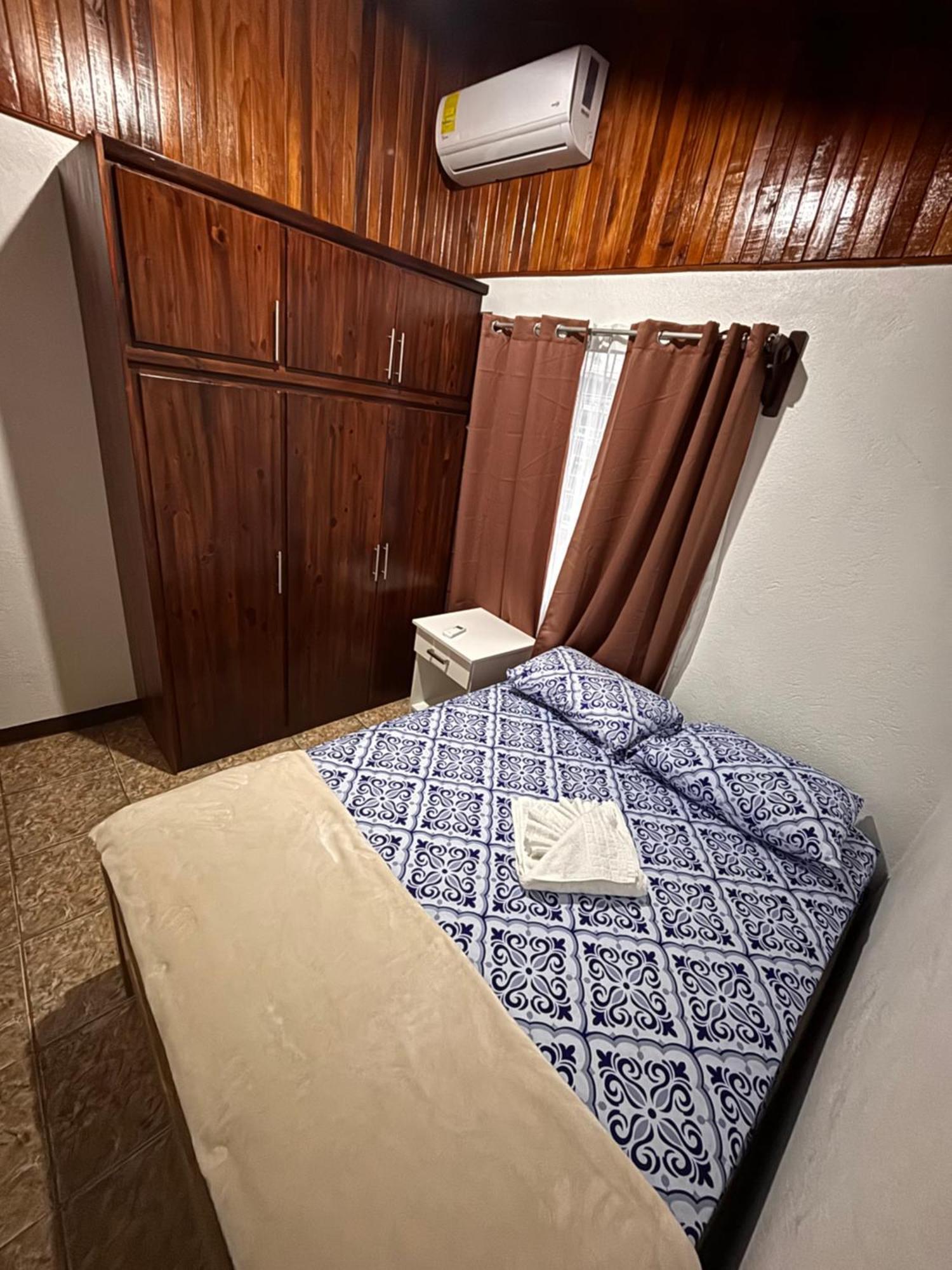 Apartamentos Maily La Fortuna Exterior photo